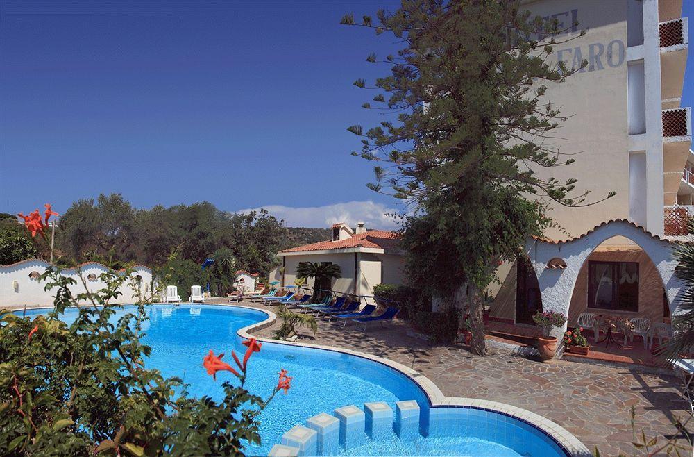 Hotel Punta Faro Capo Vaticano Exterior photo